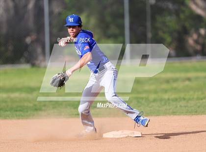 Thumbnail 1 in La Habra @ Canyon photogallery.