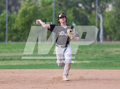 Thumbnail 2 in La Habra @ Canyon photogallery.