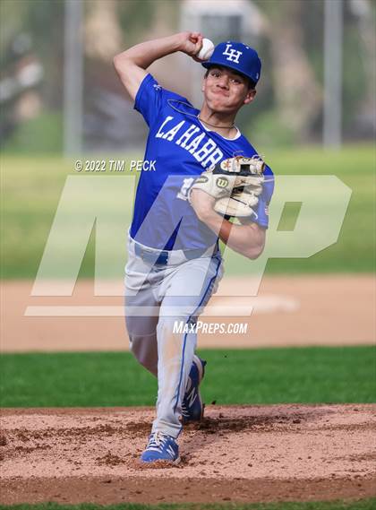 Thumbnail 3 in La Habra @ Canyon photogallery.