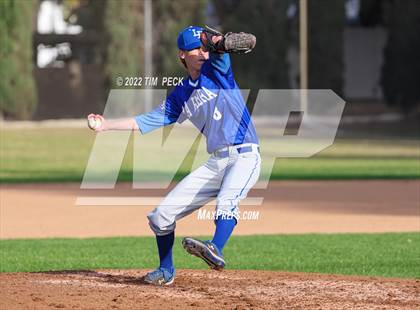 Thumbnail 2 in La Habra @ Canyon photogallery.