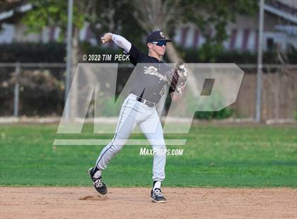 Thumbnail 2 in La Habra @ Canyon photogallery.