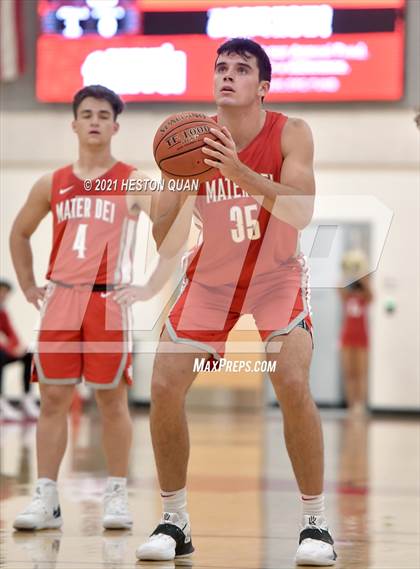 Thumbnail 1 in Mater Dei @ Orange Lutheran photogallery.