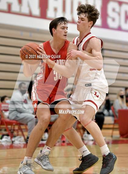Thumbnail 3 in Mater Dei @ Orange Lutheran photogallery.