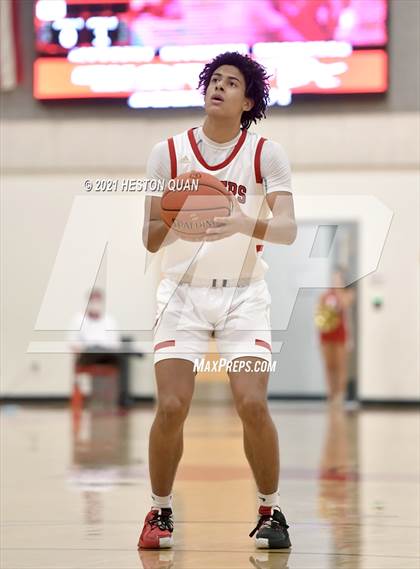Thumbnail 3 in Mater Dei @ Orange Lutheran photogallery.