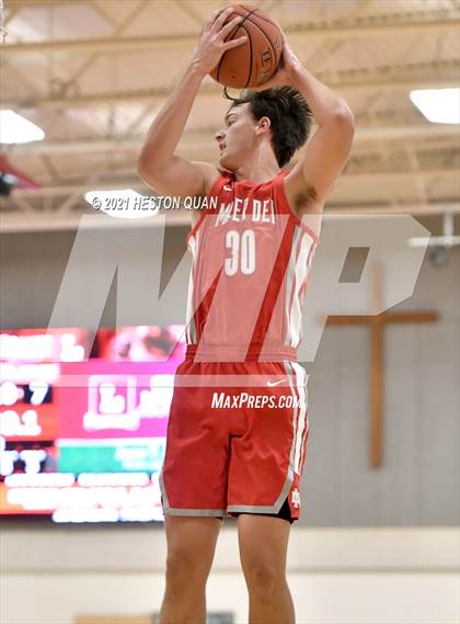 Thumbnail 2 in Mater Dei @ Orange Lutheran photogallery.