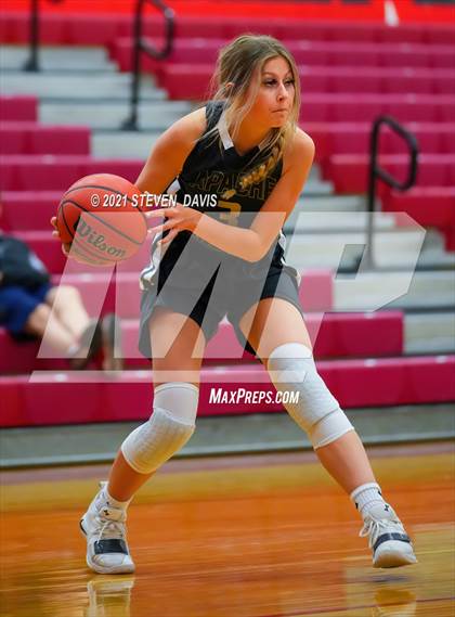 Thumbnail 2 in Apache Junction vs. Westview (Lady Blackhawks Invitational) photogallery.