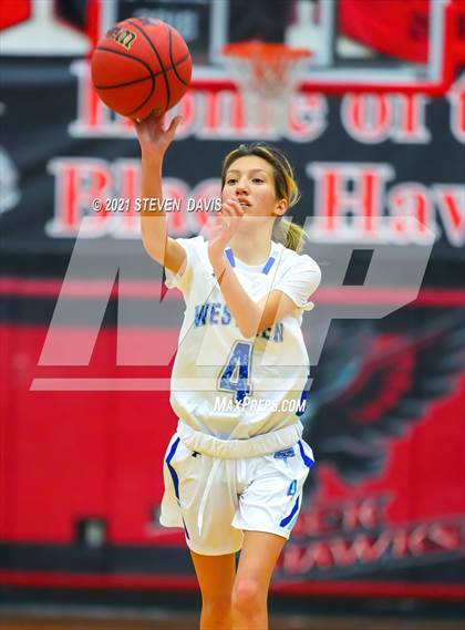 Thumbnail 2 in Apache Junction vs. Westview (Lady Blackhawks Invitational) photogallery.