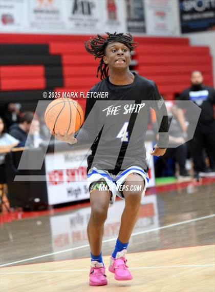Thumbnail 2 in Deltona vs Matanzas (New Smyrna Beach MLK Shootout) photogallery.