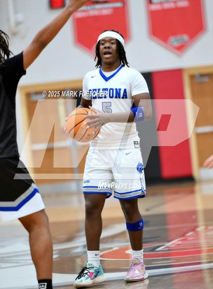 Thumbnail 3 in Deltona vs Matanzas (New Smyrna Beach MLK Shootout) photogallery.