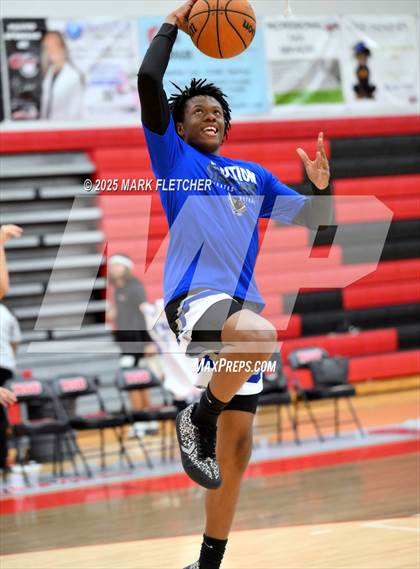 Thumbnail 1 in Deltona vs Matanzas (New Smyrna Beach MLK Shootout) photogallery.