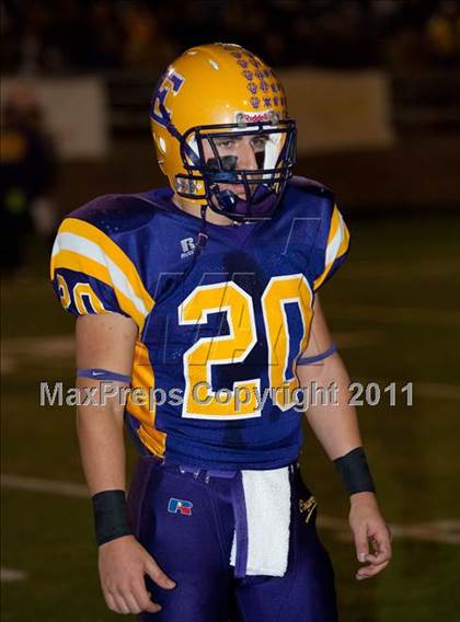 Thumbnail 1 in Escalon vs. Calaveras (CIF SJS D4 Final) photogallery.