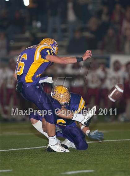 Thumbnail 2 in Escalon vs. Calaveras (CIF SJS D4 Final) photogallery.
