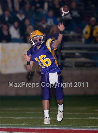 Thumbnail 2 in Escalon vs. Calaveras (CIF SJS D4 Final) photogallery.