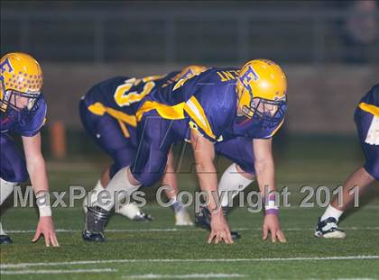 Thumbnail 3 in Escalon vs. Calaveras (CIF SJS D4 Final) photogallery.