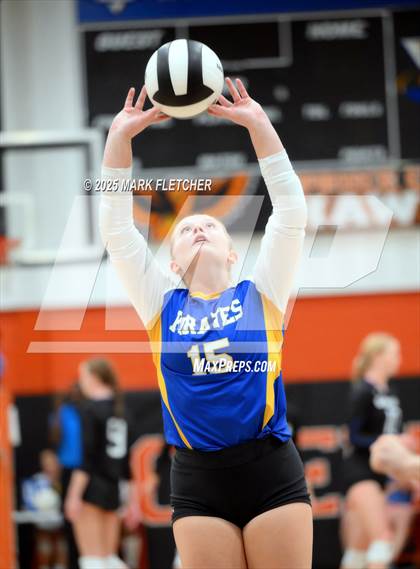Thumbnail 1 in Taylor vs Crystal River (Pink Blast Tournament at Spruce Creek) photogallery.
