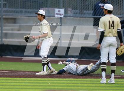 Thumbnail 3 in Chaminade vs St. Francis photogallery.