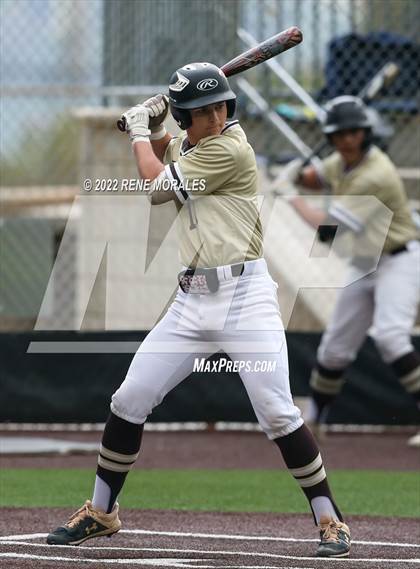 Thumbnail 2 in Chaminade vs St. Francis photogallery.