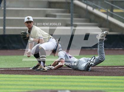 Thumbnail 2 in Chaminade vs St. Francis photogallery.