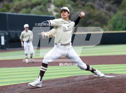 Thumbnail 2 in Chaminade vs St. Francis photogallery.