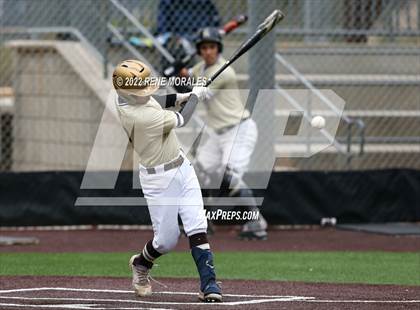 Thumbnail 2 in Chaminade vs St. Francis photogallery.
