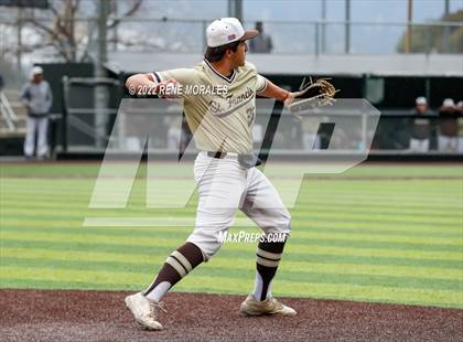 Thumbnail 2 in Chaminade vs St. Francis photogallery.