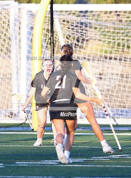 Thumbnail 2 in St. Ignatius College Preparatory vs. Sacred Heart Prep (CIFCCS D1 Championship) photogallery.