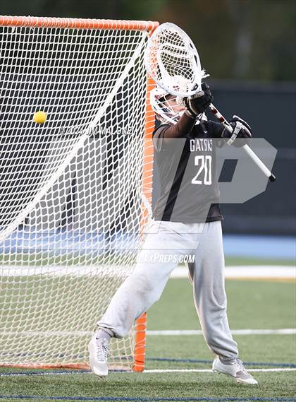 Thumbnail 2 in St. Ignatius College Preparatory vs. Sacred Heart Prep (CIFCCS D1 Championship) photogallery.