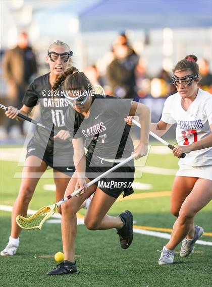Thumbnail 2 in St. Ignatius College Preparatory vs. Sacred Heart Prep (CIFCCS D1 Championship) photogallery.