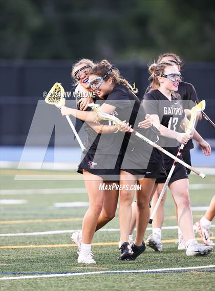Thumbnail 2 in St. Ignatius College Preparatory vs. Sacred Heart Prep (CIFCCS D1 Championship) photogallery.
