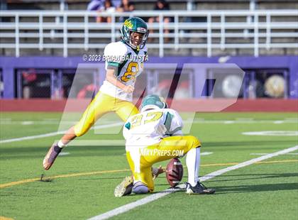 Thumbnail 3 in Leilehua @ Pearl City photogallery.