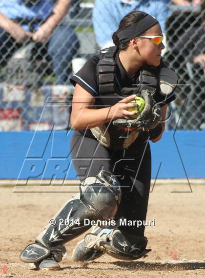 Thumbnail 2 in Mountain Range vs. Pine Creek (CHSAA 5A Regional Playoff) photogallery.
