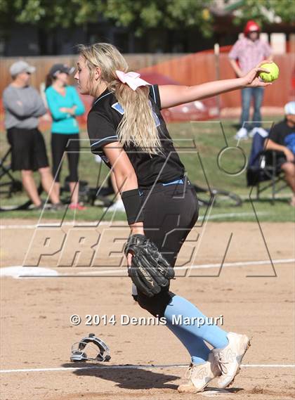 Thumbnail 2 in Mountain Range vs. Pine Creek (CHSAA 5A Regional Playoff) photogallery.