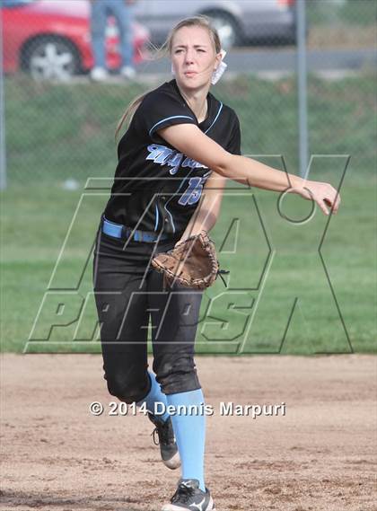Thumbnail 2 in Mountain Range vs. Pine Creek (CHSAA 5A Regional Playoff) photogallery.