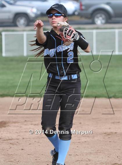 Thumbnail 3 in Mountain Range vs. Pine Creek (CHSAA 5A Regional Playoff) photogallery.