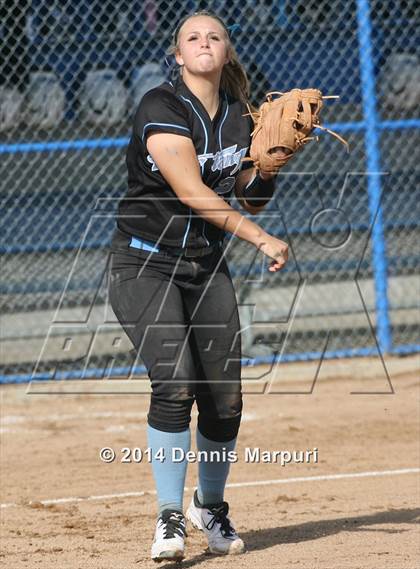 Thumbnail 3 in Mountain Range vs. Pine Creek (CHSAA 5A Regional Playoff) photogallery.