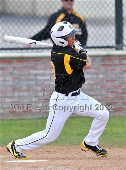 Thumbnail 1 in Alemany vs. Galena (Hard 9 National Classic) photogallery.