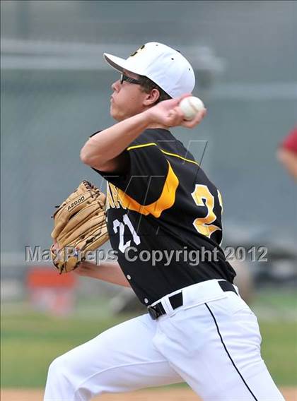 Thumbnail 3 in Alemany vs. Galena (Hard 9 National Classic) photogallery.