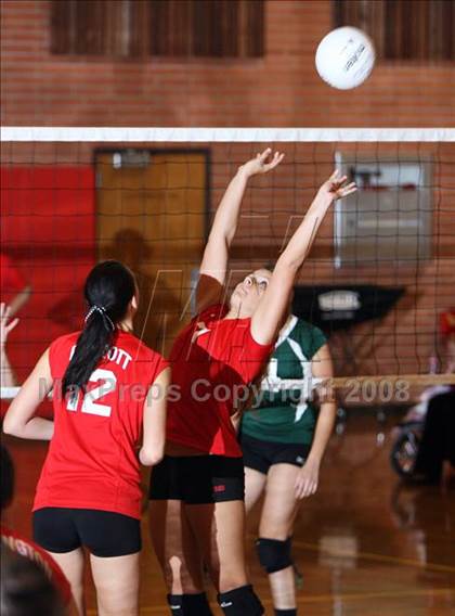 Thumbnail 2 in Livermore @ Carondelet photogallery.