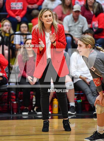Thumbnail 3 in Burton vs Holland (UIL 2A Region 4 BI-District Playoff) photogallery.