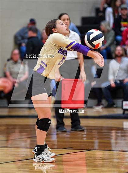 Thumbnail 2 in Burton vs Holland (UIL 2A Region 4 BI-District Playoff) photogallery.