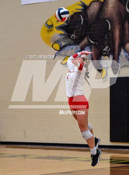 Thumbnail 3 in Burton vs Holland (UIL 2A Region 4 BI-District Playoff) photogallery.