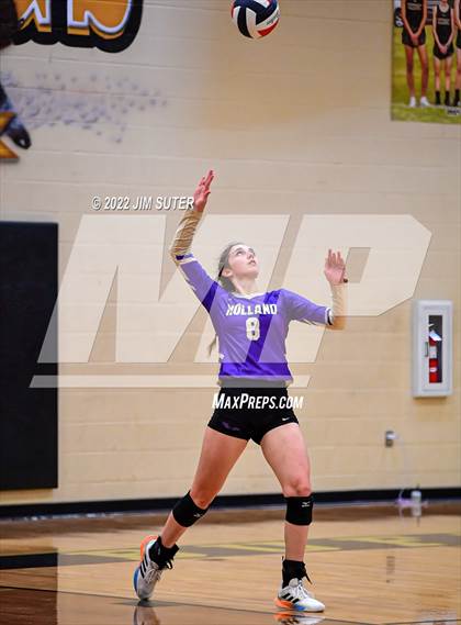Thumbnail 3 in Burton vs Holland (UIL 2A Region 4 BI-District Playoff) photogallery.