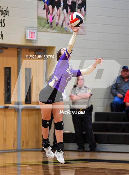 Thumbnail 2 in Burton vs Holland (UIL 2A Region 4 BI-District Playoff) photogallery.