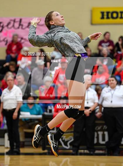 Thumbnail 3 in Burton vs Holland (UIL 2A Region 4 BI-District Playoff) photogallery.