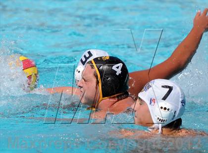 Thumbnail 2 in Palos Verdes Peninsula vs Fountain Valley (TRX Weisz Cup) photogallery.