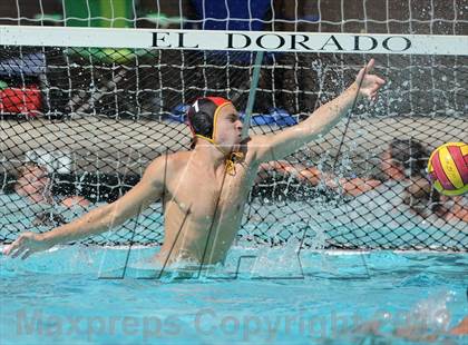 Thumbnail 3 in Palos Verdes Peninsula vs Fountain Valley (TRX Weisz Cup) photogallery.