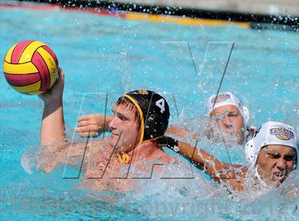Thumbnail 3 in Palos Verdes Peninsula vs Fountain Valley (TRX Weisz Cup) photogallery.