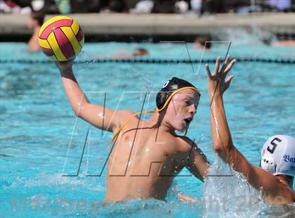 Thumbnail 2 in Palos Verdes Peninsula vs Fountain Valley (TRX Weisz Cup) photogallery.