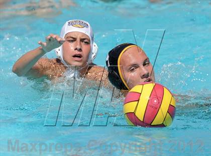 Thumbnail 1 in Palos Verdes Peninsula vs Fountain Valley (TRX Weisz Cup) photogallery.