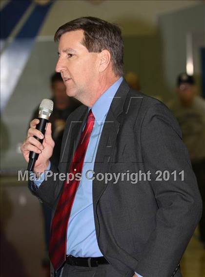 Thumbnail 1 in National Player of the Year ceremony (Dano Graves) photogallery.